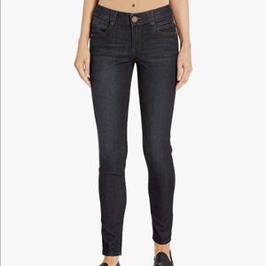 Democracy Ab Solution Jegging